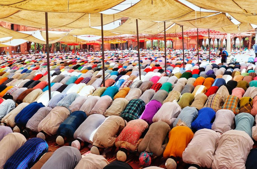  How Do Muslims Celebrate Eid? The Beauty of Eid Explained